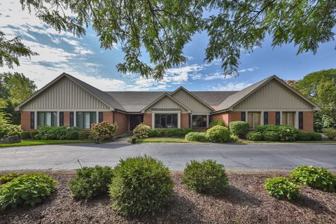 Tiny photo for 2022 Abbotsford Drive, Inverness, IL 60010 (MLS # 12484486)