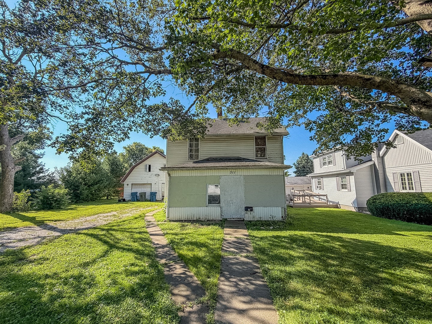 311 E Mckibben Street