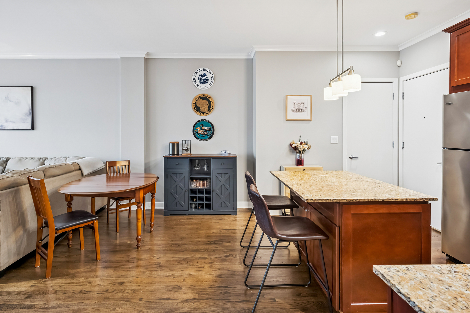 2700 N Halsted Street PH8