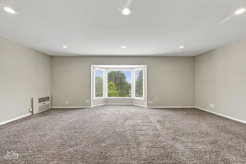 Tiny photo for 2600 Windsor Mall MALL #3E, Park Ridge, IL 60068 (MLS # 12771450)