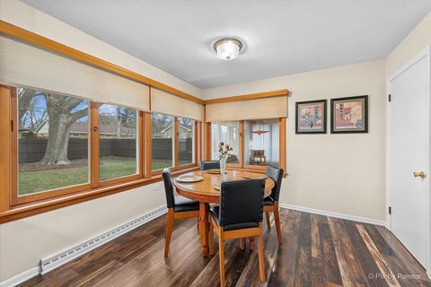 Tiny photo for 431 N MELROSE Avenue, Elgin, IL 60123 (MLS # 12526072)