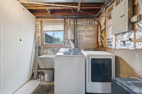 Tiny photo for 207 W Ethel Avenue, Lombard, IL 60148 (MLS # 12668371)