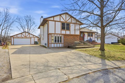 Photo of 3517 Bordeaux Court, Hazel Crest, IL 60429 (MLS # 12599695)