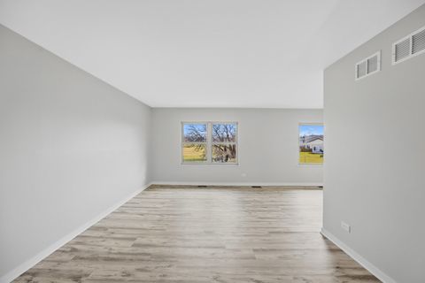 Tiny photo for 3517 Bordeaux Court, Hazel Crest, IL 60429 (MLS # 12599695)