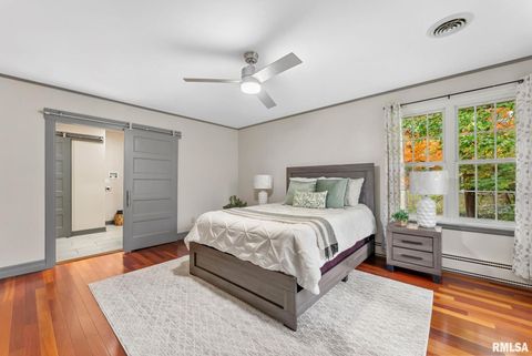 Tiny photo for 1025 CRESCENT Drive, Clinton, IA 52732 (MLS # QC4268652)