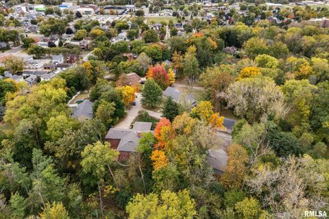 Tiny photo for 1025 CRESCENT Drive, Clinton, IA 52732 (MLS # QC4268652)