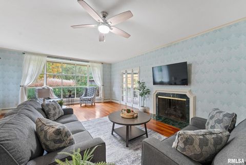 Tiny photo for 1025 CRESCENT Drive, Clinton, IA 52732 (MLS # QC4268652)