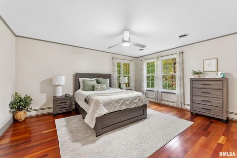 Tiny photo for 1025 CRESCENT Drive, Clinton, IA 52732 (MLS # QC4268652)