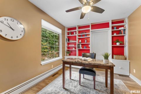 Tiny photo for 1025 CRESCENT Drive, Clinton, IA 52732 (MLS # QC4268652)