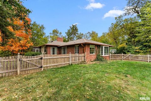 Tiny photo for 1025 CRESCENT Drive, Clinton, IA 52732 (MLS # QC4268652)