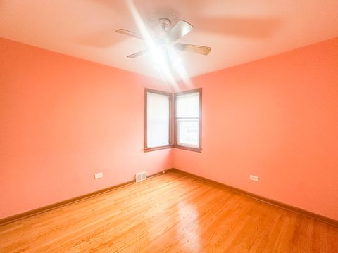 Tiny photo for 4942 N Kentucky Avenue, Chicago, IL 60630 (MLS # 12478604)