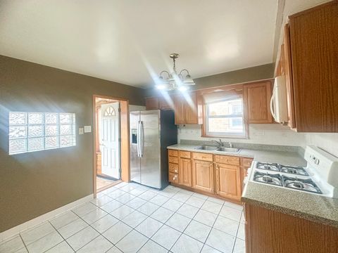 Tiny photo for 4942 N Kentucky Avenue, Chicago, IL 60630 (MLS # 12478604)