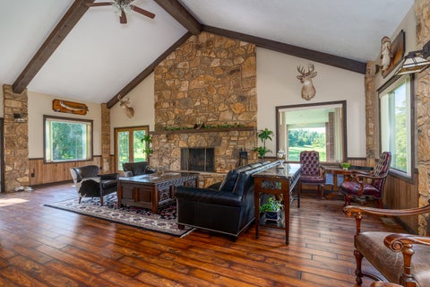 Tiny photo for 208 Silver Bullet Drive, Carbondale, IL 62901 (MLS # 12738689)
