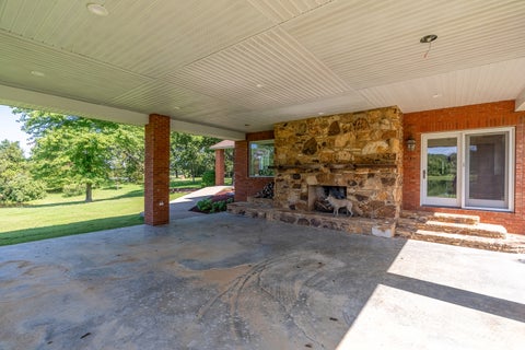 Tiny photo for 208 Silver Bullet Drive, Carbondale, IL 62901 (MLS # 12738689)