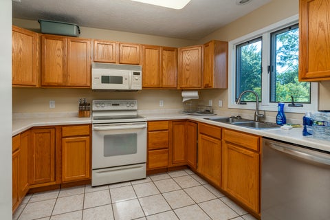 Tiny photo for 208 Silver Bullet Drive, Carbondale, IL 62901 (MLS # 12738689)