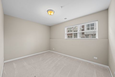 Tiny photo for 1160 Evergreen Avenue, Des Plaines, IL 60016 (MLS # 12569961)