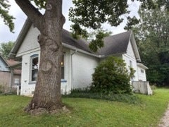 Tiny photo for 503 Milton Street, Paris, IL 61944 (MLS # 12725955)
