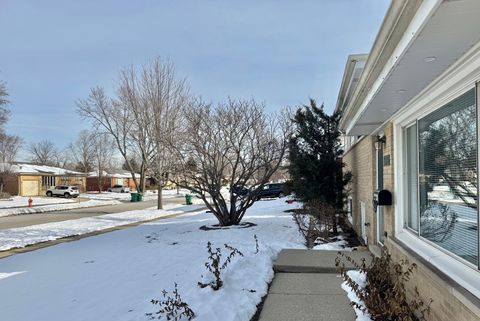 Tiny photo for 1411 Anthony Road, Wheeling, IL 60090 (MLS # 12521549)