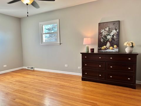 Tiny photo for 1411 Anthony Road, Wheeling, IL 60090 (MLS # 12521549)