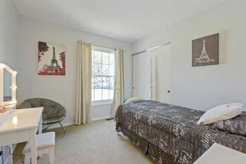 Tiny photo for 7820 Pebblebrook Circle, Hanover Park, IL 60133 (MLS # 12706113)