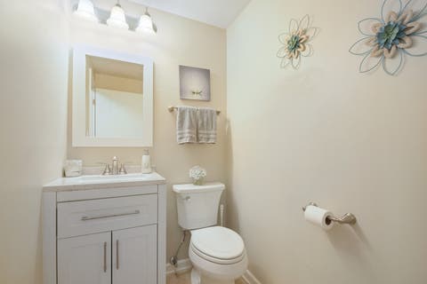 Tiny photo for 7820 Pebblebrook Circle, Hanover Park, IL 60133 (MLS # 12706113)