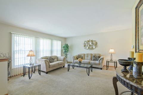 Tiny photo for 7820 Pebblebrook Circle, Hanover Park, IL 60133 (MLS # 12706113)