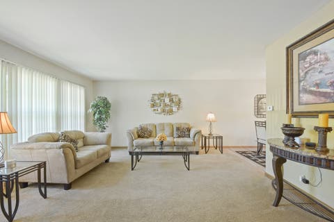 Tiny photo for 7820 Pebblebrook Circle, Hanover Park, IL 60133 (MLS # 12706113)