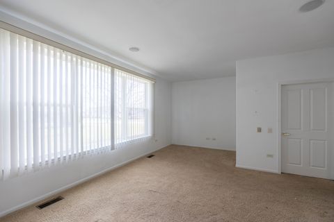 Tiny photo for 12402 Cold Springs Drive, Huntley, IL 60142 (MLS # 12604574)