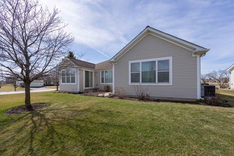Tiny photo for 12402 Cold Springs Drive, Huntley, IL 60142 (MLS # 12604574)