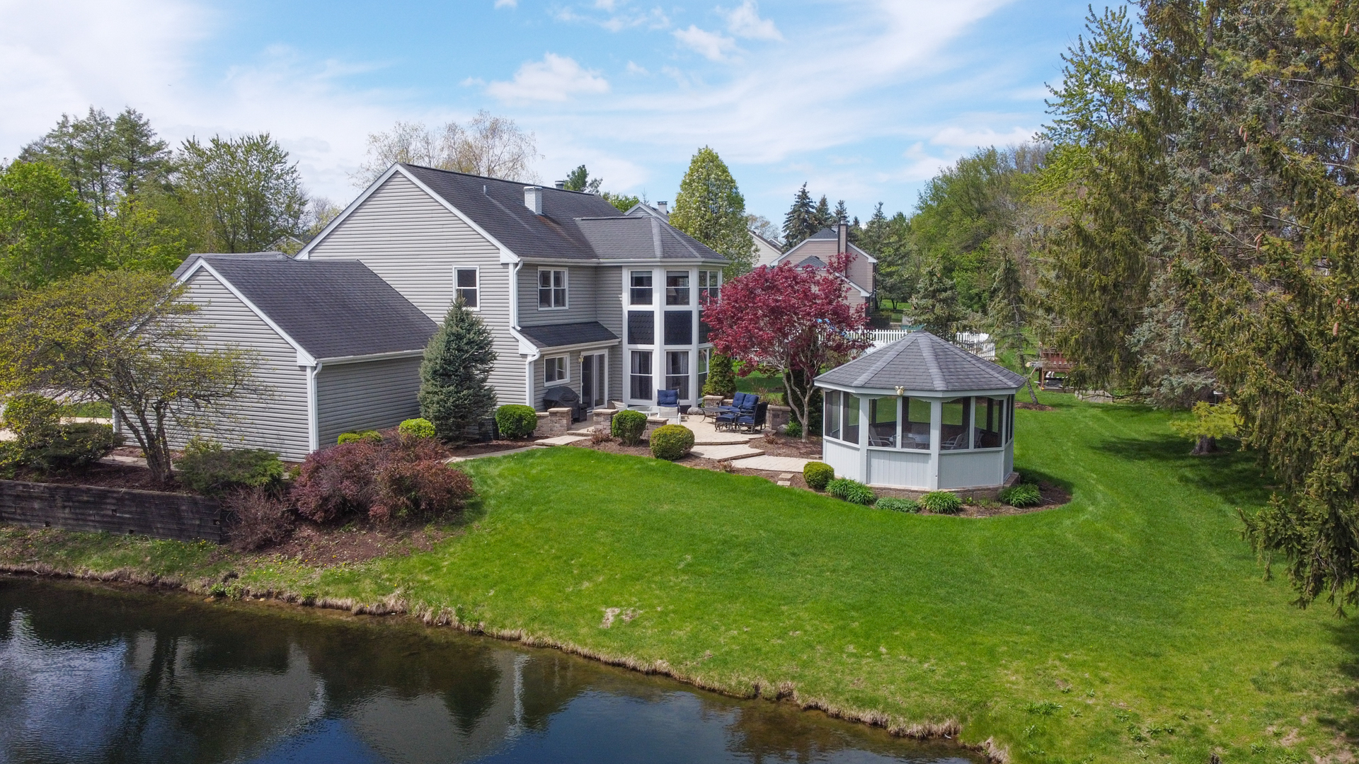 736 Crab Tree Lane