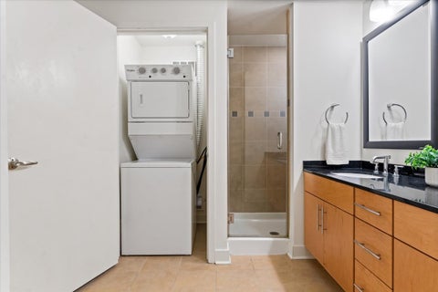 Tiny photo for 505 N McClurg Court #3704, Chicago, IL 60611 (MLS # 12780902)