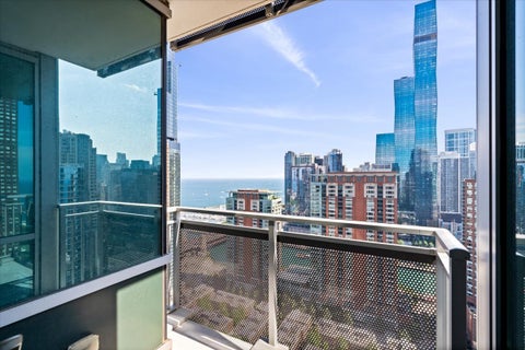 Tiny photo for 505 N McClurg Court #3704, Chicago, IL 60611 (MLS # 12780902)