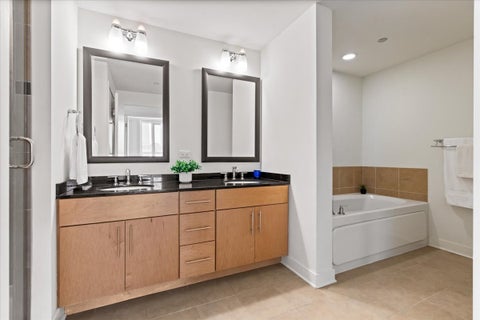 Tiny photo for 505 N McClurg Court #3704, Chicago, IL 60611 (MLS # 12780902)