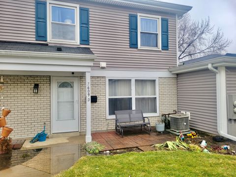 Photo of 7609 BRISTOL Lane #D, Hanover Park, IL 60133 (MLS # 12544555)