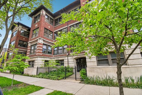 Photo of 5054 S Woodlawn Avenue #3C, Chicago, IL 60615 (MLS # 12645844)
