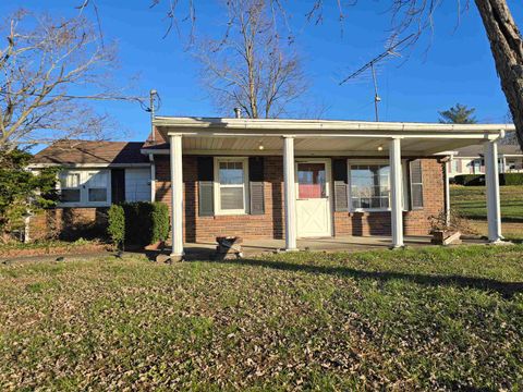 Photo of 550 Old Broughton Road, Eldorado, IL 62930 (MLS # 100000048)