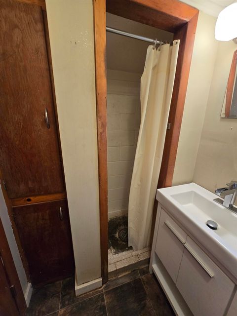 Tiny photo for 550 Old Broughton Road, Eldorado, IL 62930 (MLS # 100000048)