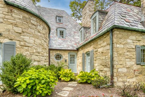 Tiny photo for 1339 Forest Avenue, River Forest, IL 60305 (MLS # 12696727)