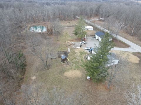 Tiny photo for 9576 State Route 161 Extension, Iuka, IL 62849 (MLS # 12554094)
