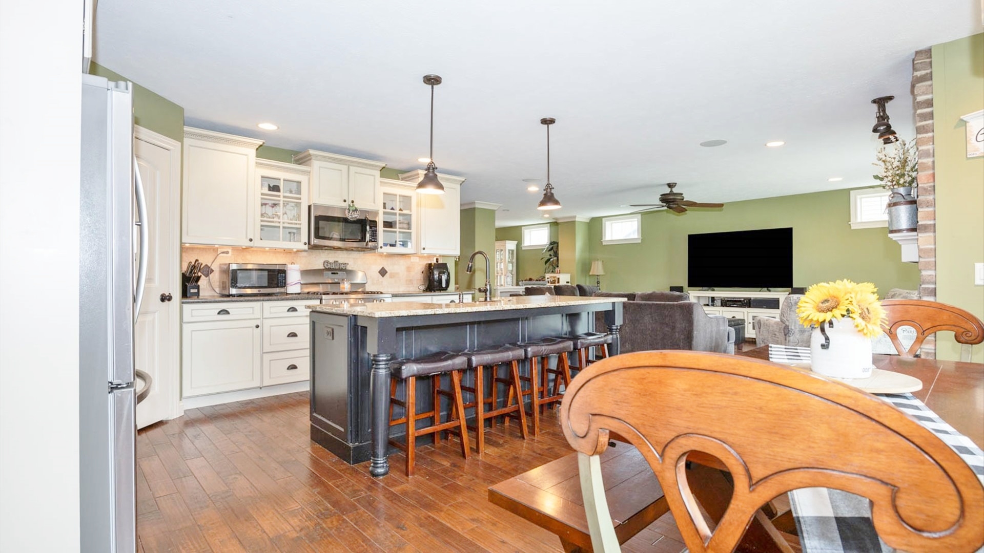 2514 Fieldstone Court