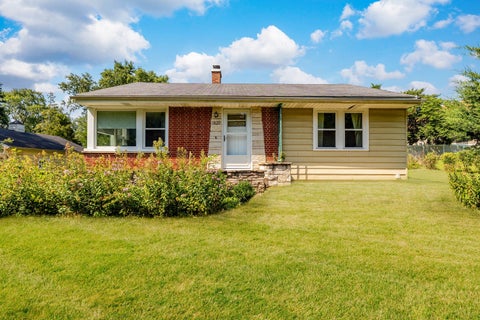Photo of 1020 S Fairfield Avenue, Lombard, IL 60148 (MLS # 12752297)