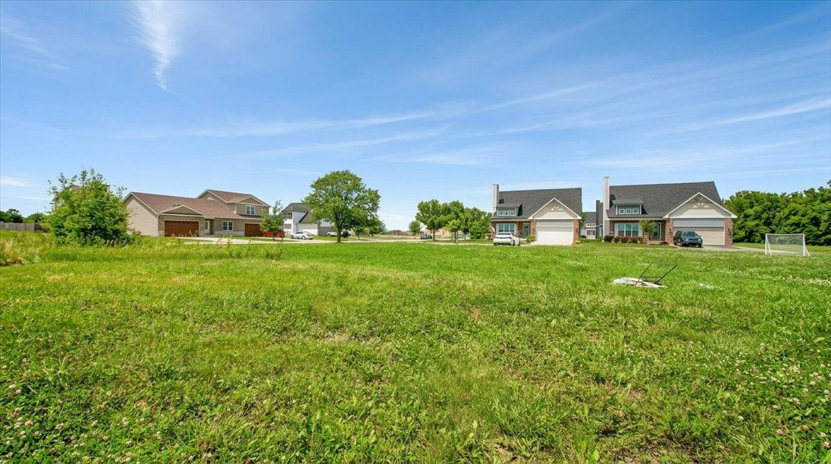 2072 Waters Edge Drive