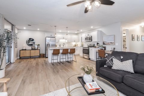 Tiny photo for 606 Carol Court #B-2, Pontiac, IL 61764 (MLS # 12604095)