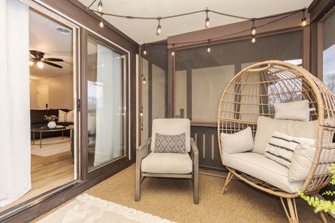 Tiny photo for 606 Carol Court #B-2, Pontiac, IL 61764 (MLS # 12604095)