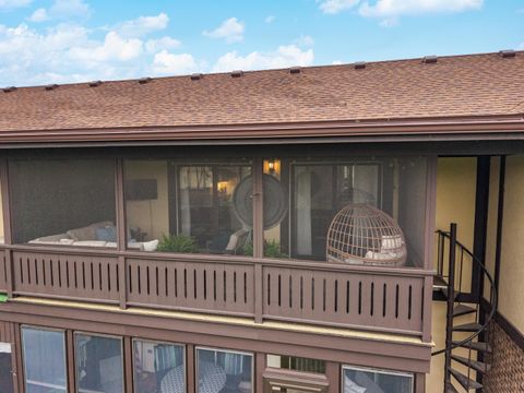 Tiny photo for 606 Carol Court #B-2, Pontiac, IL 61764 (MLS # 12604095)