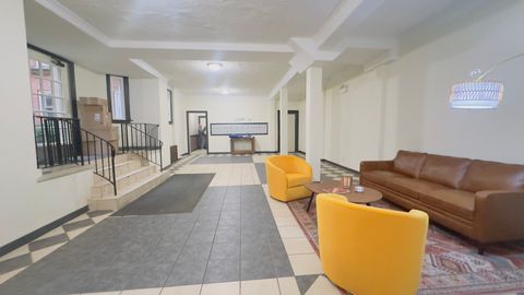 Tiny photo for 1411 W FARWELL Avenue #E2, Chicago, IL 60626 (MLS # 12512143)