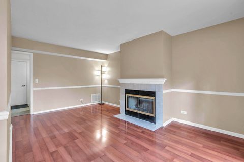 Tiny photo for 681 Legends Drive, Carol Stream, IL 60188 (MLS # 12490005)