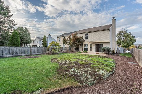Tiny photo for 681 Legends Drive, Carol Stream, IL 60188 (MLS # 12490005)