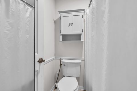Tiny photo for 681 Legends Drive, Carol Stream, IL 60188 (MLS # 12490005)