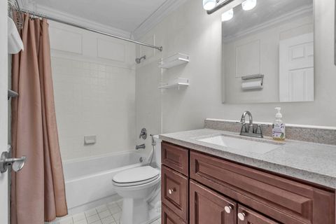 Tiny photo for 681 Legends Drive, Carol Stream, IL 60188 (MLS # 12490005)